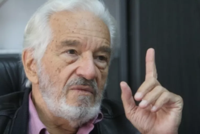 Senatorul Sergiu Nicolaescu a demisionat din PSD