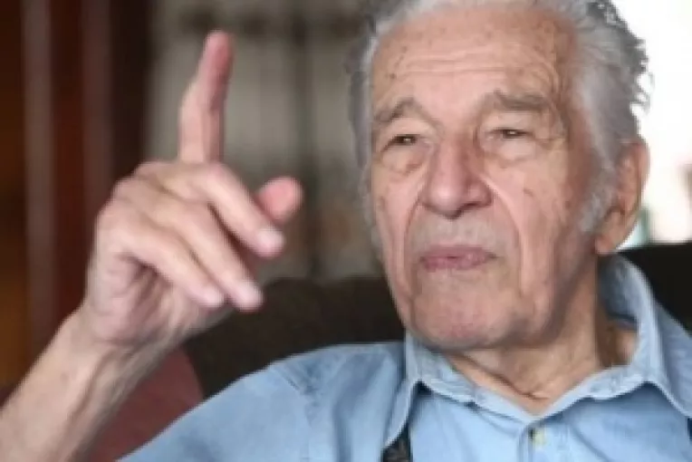 Sergiu Nicolaescu este internat in stare grava la Spitalul Elias