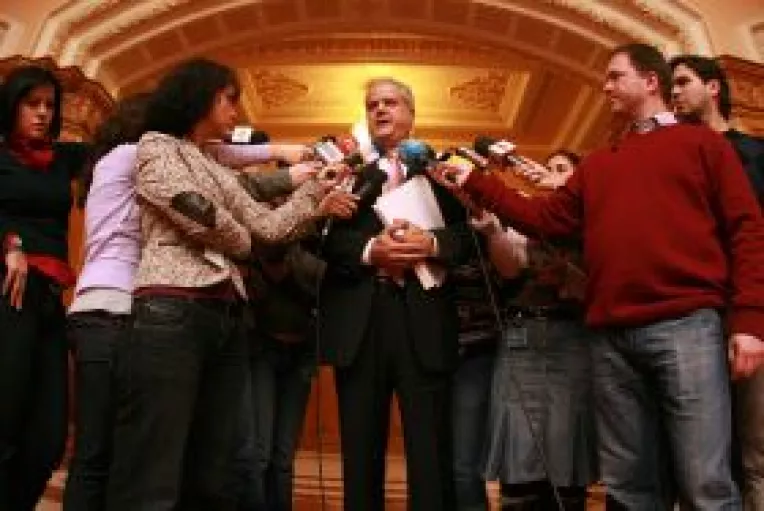 Sondaj: Cine va fi cel mai puternic contracandidat pentru Mircea Geoana la presedintia PSD?