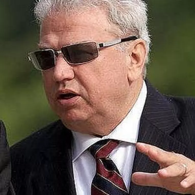 Talpes: De ce l-a retras PD-L pe fostul director SIE