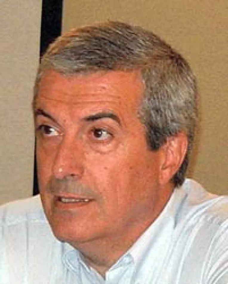 Tariceanu a sarbatorit prin focuri de artificii "impacarea" cu democratii