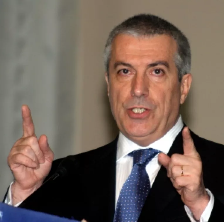 Tariceanu: Argumentele lui Basescu erau folosite de comunisti