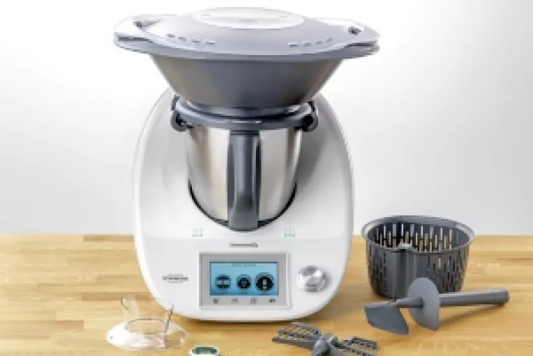 Thermomix, aparatul care schimba vietile si destinele... din bucatarie!