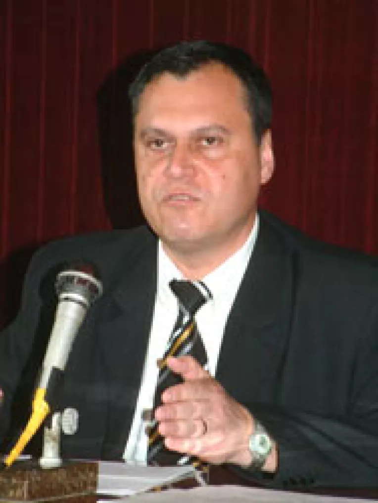 „Trebuie sa terminam rapid reconstructia”