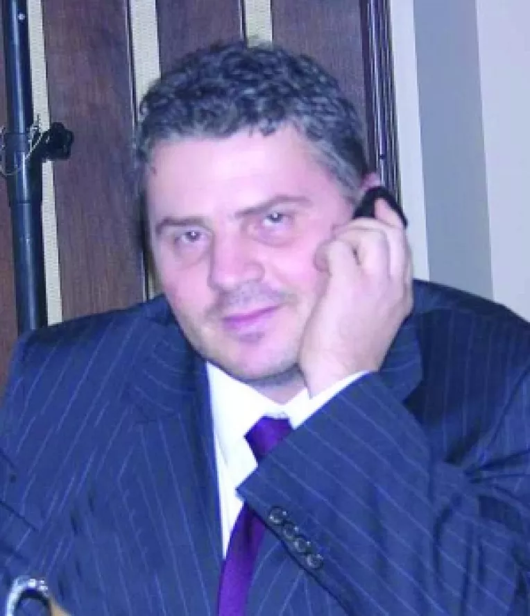 Una calda, alta rece, de ziua lui, Minca a fost pupat de 50 de femei, dar a ramas fara ton