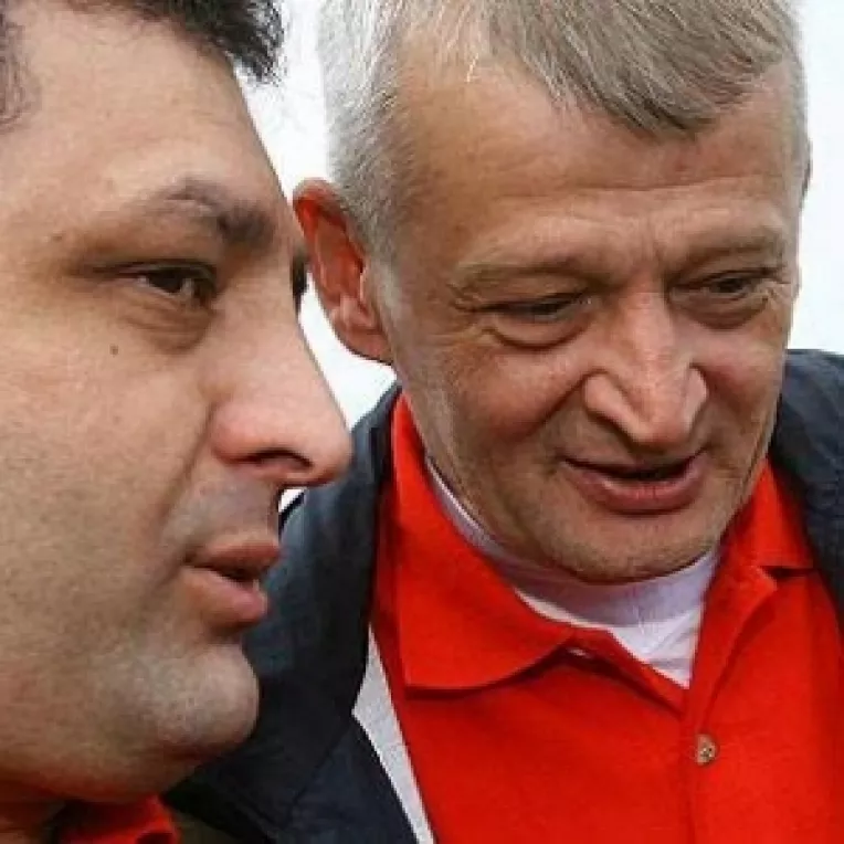 Vanghelie: Oprescu e loser, Udrea e cata iar Basescu e primul mincinos al tarii