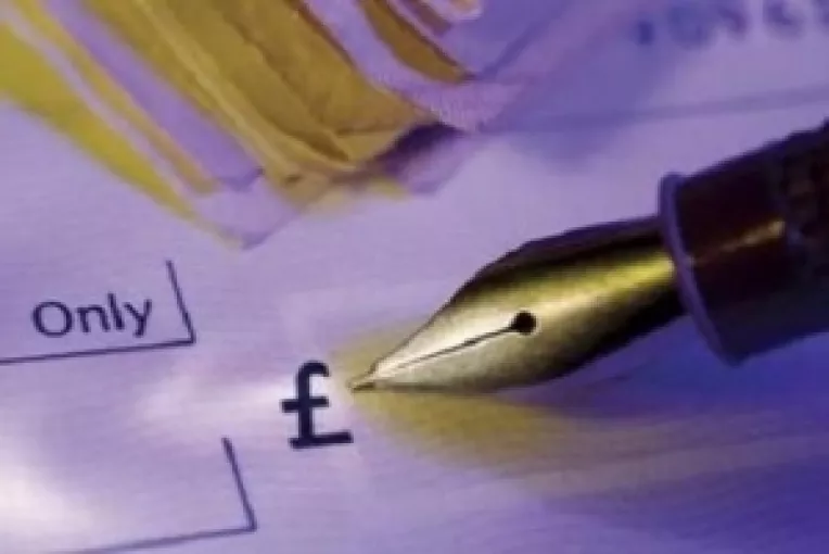 Vine relaxarea: BNR va reanaliza in ianuarie normele de creditare a populatiei