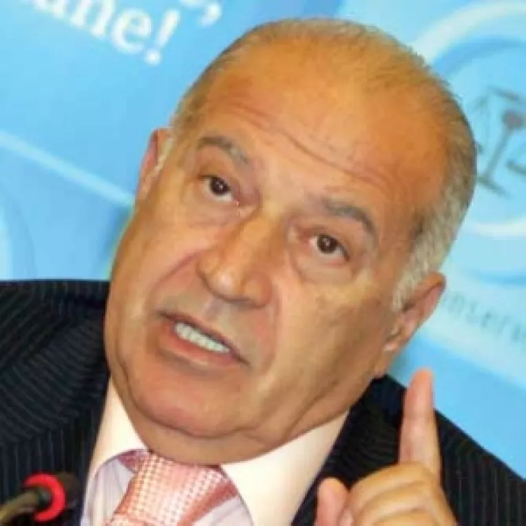 Voiculescu acuza Cotroceniul ca blocheaza activitatea Comisiei privind suspendarea presedintelui