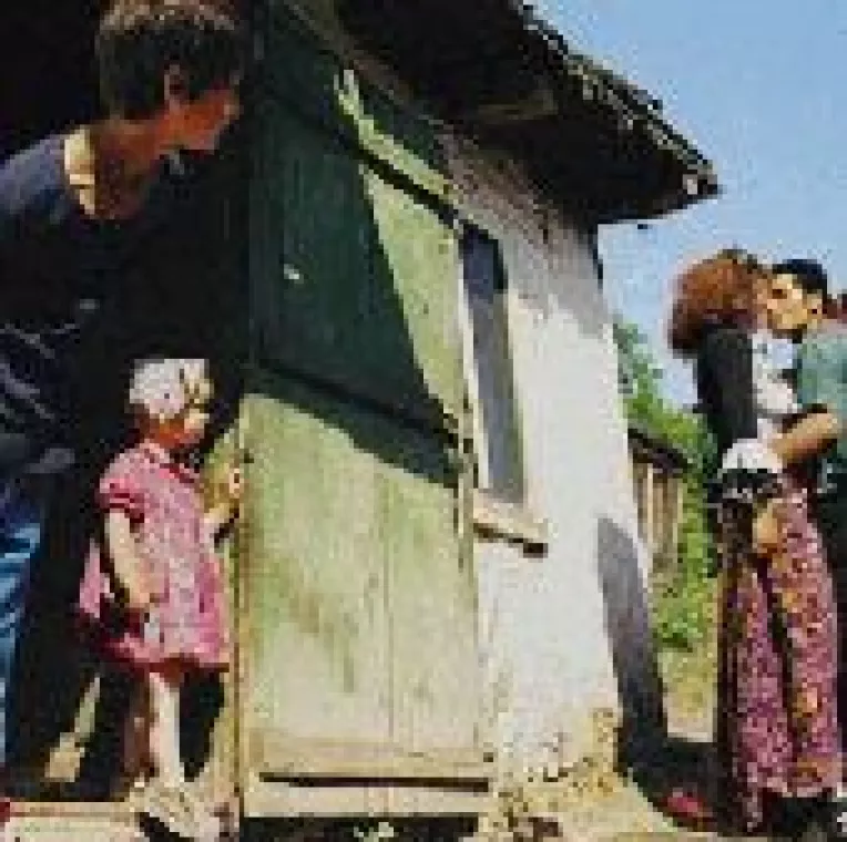 Voturile rromilor pot inclina balanta la alegeri